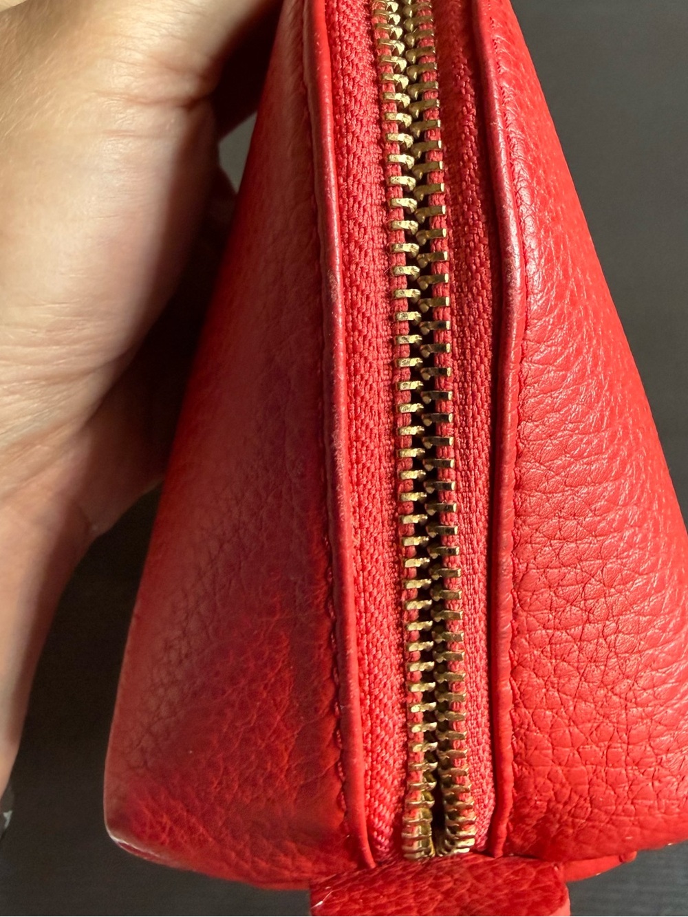 Cuyana Red Leather Medium Travel Case w/ Gold Tone Hardware (Retired Size) - Picture 7 of 14